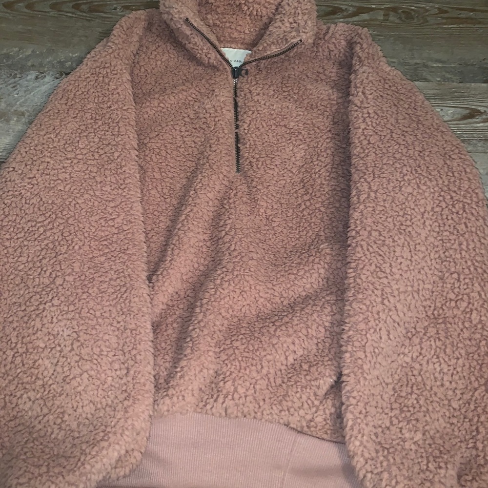American eagle fluffy jacket